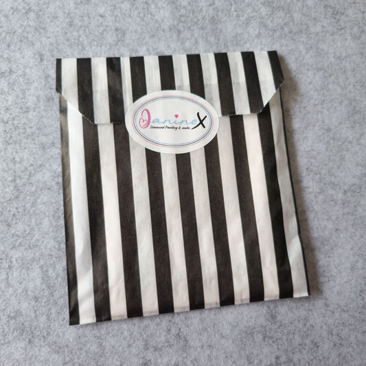 B-Ware Überraschungspaket mit Release Paper 20 Batt (10 Motive)  9x13