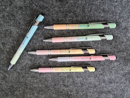 Kugelschreiber mit Verlaufsfarbe mit Logo JanineX - silberfarbene Elemente