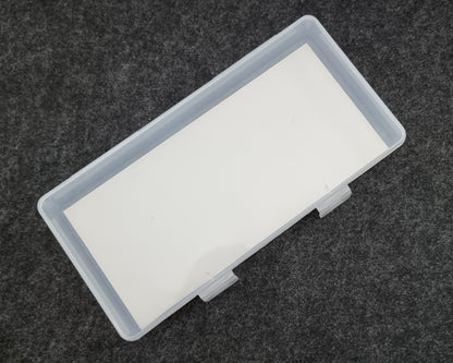 Kunststoff Magnetbox - transparent klein und höher mit weißer Platte